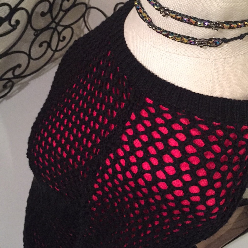 Halogen Black and Red Crew Neck Sweater - Picture 3 of 4